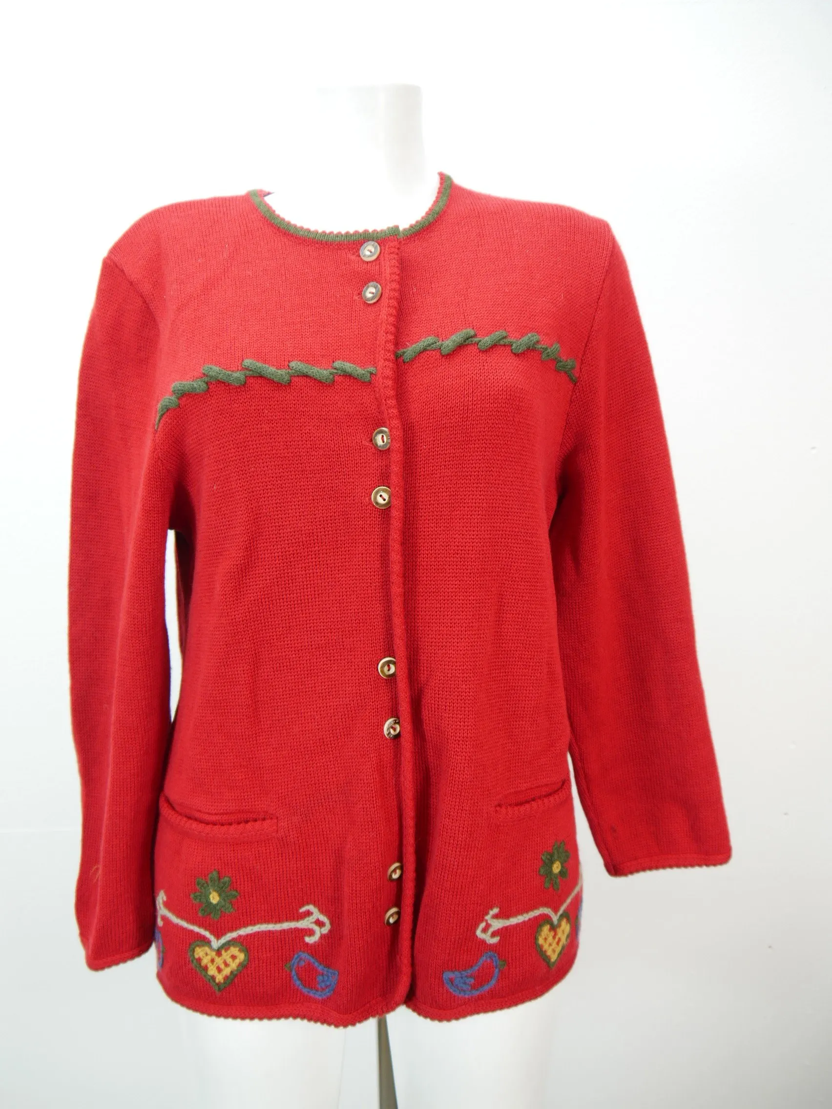 Lanamoden Salzburg Strickjacke rot mit Stickerei süße Trachtenjacke Jacke Gr.48