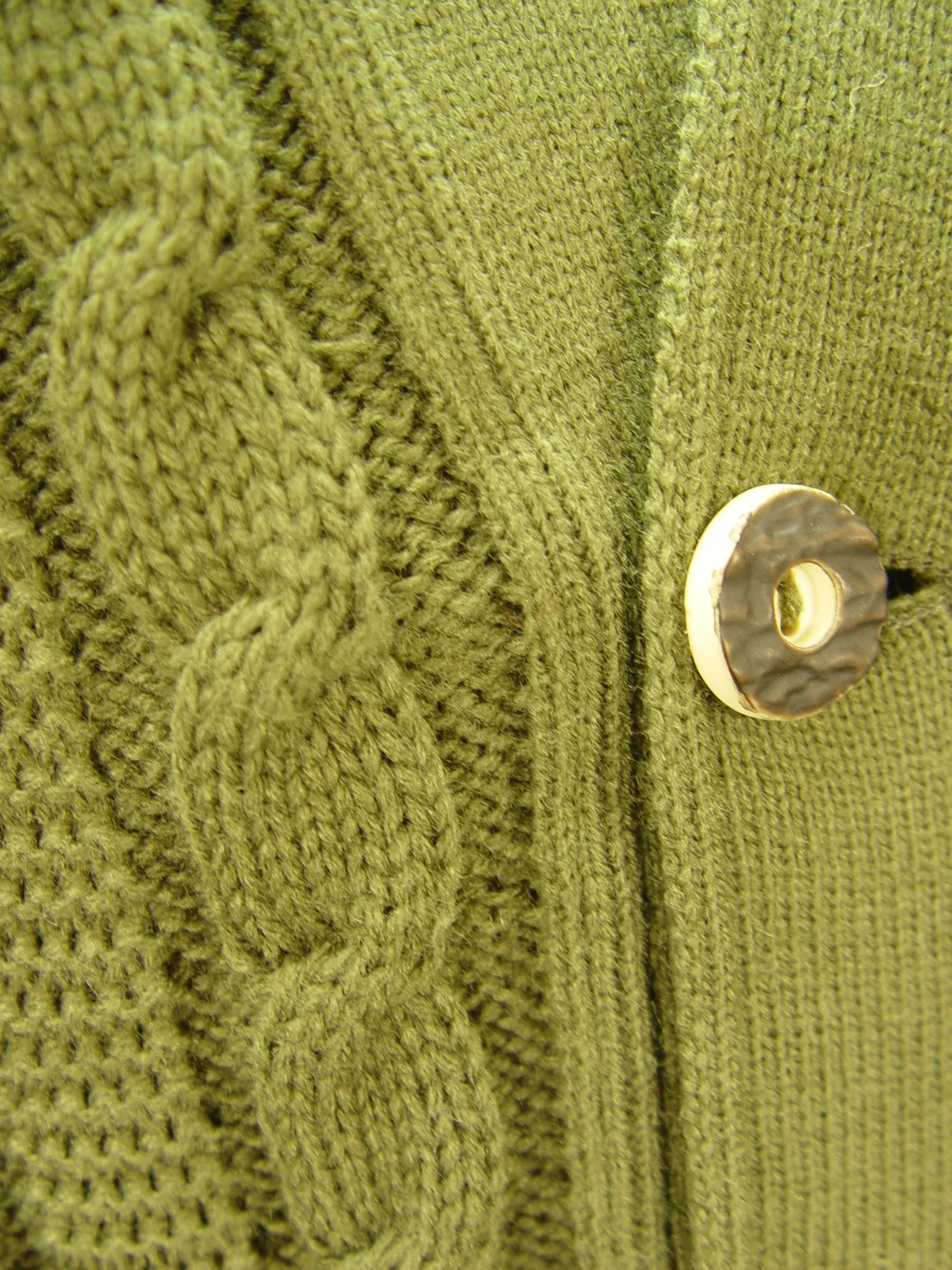 Tolle Strickjacke in grün, Zopfmuster, Jacke, Janker Walkjacke Gr.54