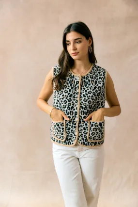 Ärmellose Strickweste mit Leopardenmuster